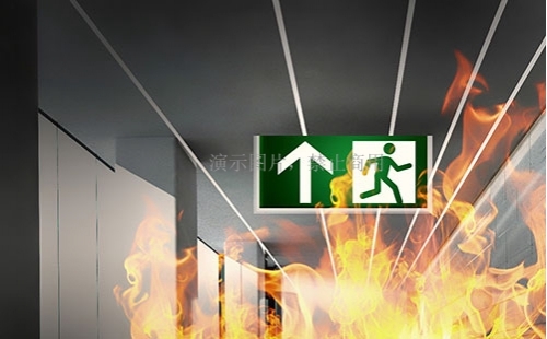 听到火灾报警讯号，你该怎么做，是逃还是等？